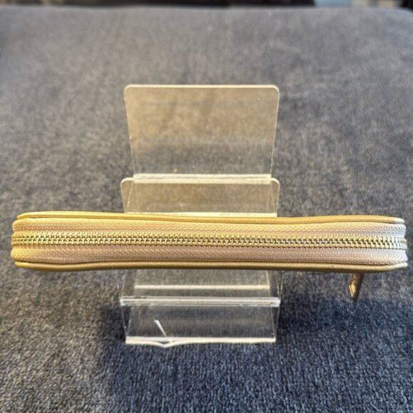 Badgley Mischka Vegan Leather Gold Studded Zippered Wallet (EUC) - Picture 7 of 17